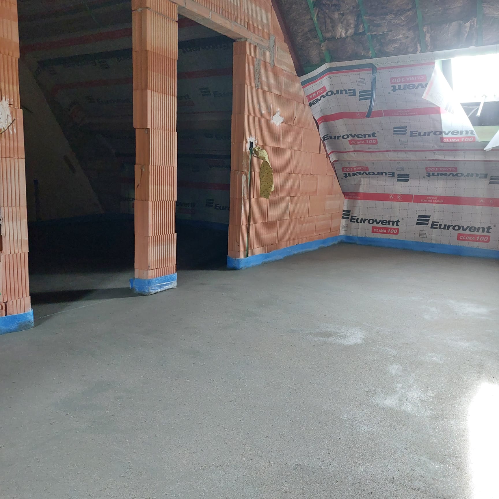 Chapewerken project op zolder met isolatie